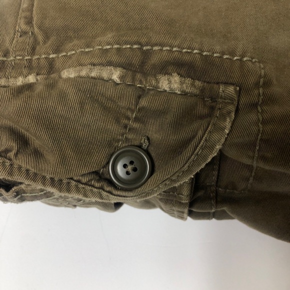 American Eagle Army Green Cargo Shorts Size 33 - Picture 8 of 8